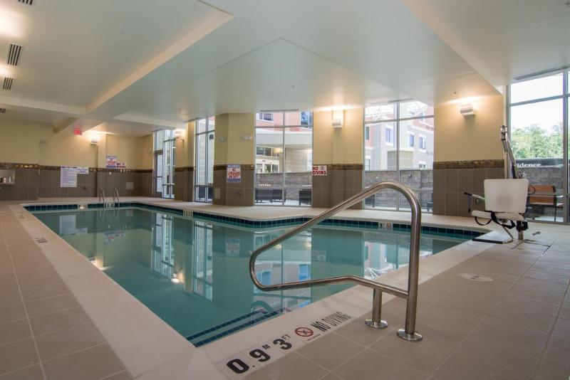 Courtyard By Marriott Raleigh-Durham Airport/Brier Creek Hotel Ngoại thất bức ảnh