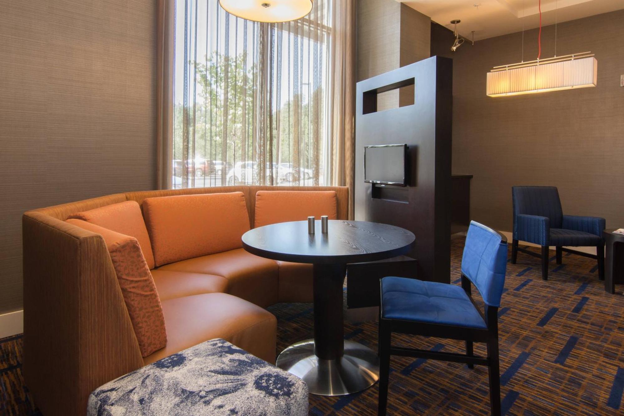 Courtyard By Marriott Raleigh-Durham Airport/Brier Creek Hotel Ngoại thất bức ảnh