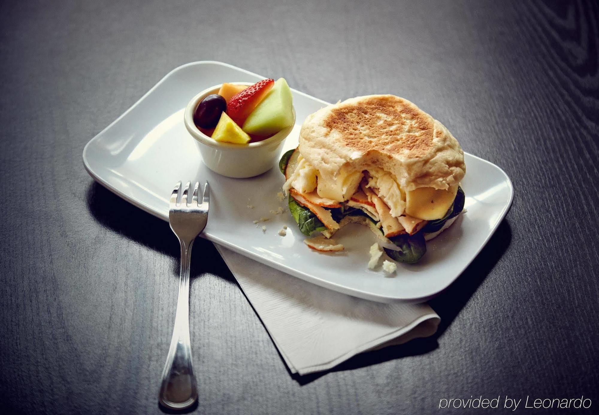 Courtyard By Marriott Raleigh-Durham Airport/Brier Creek Hotel Ngoại thất bức ảnh